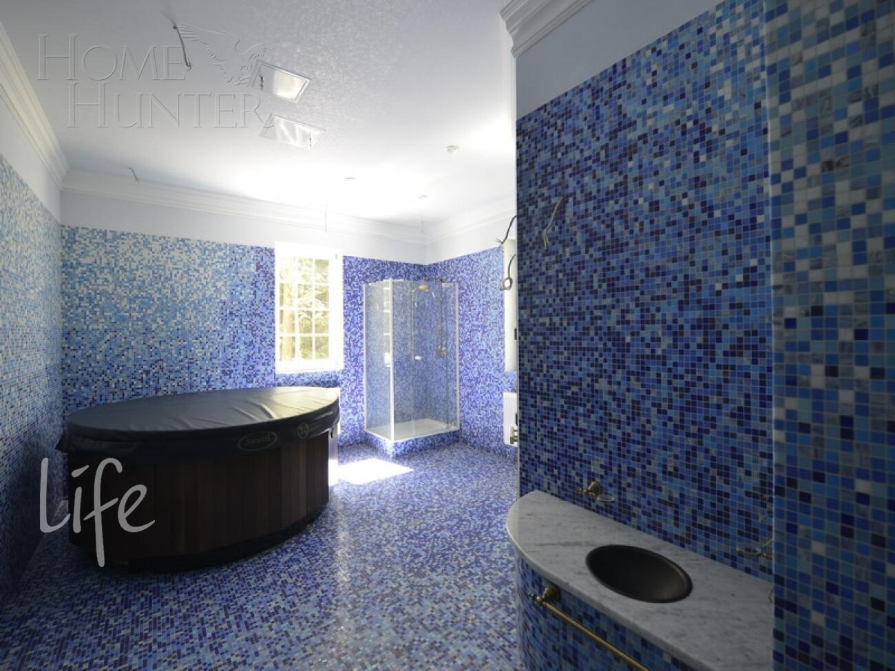 2-этажный коттедж 687 м² с отделкой