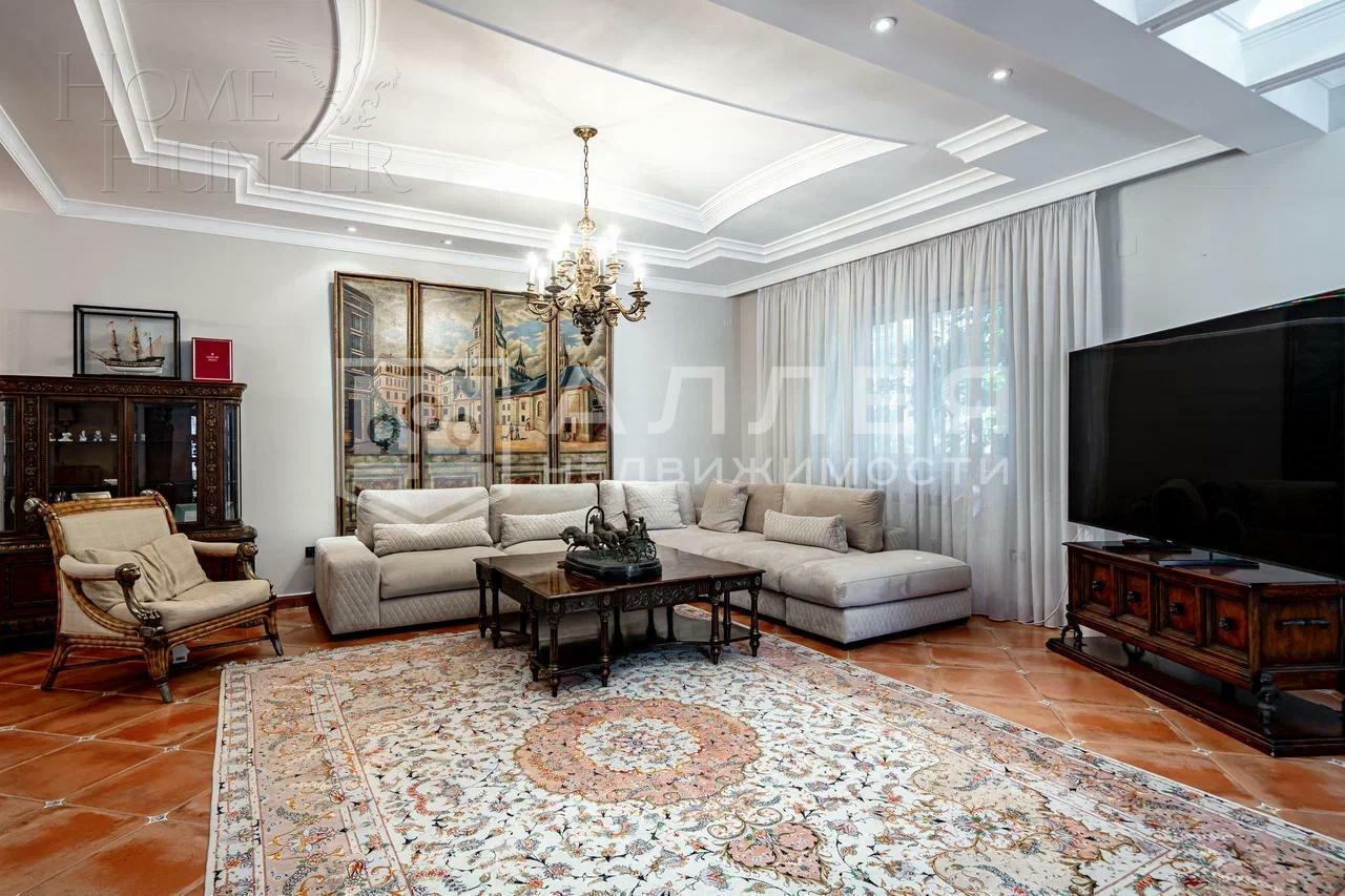 2-этажный коттедж 850 м² с отделкой