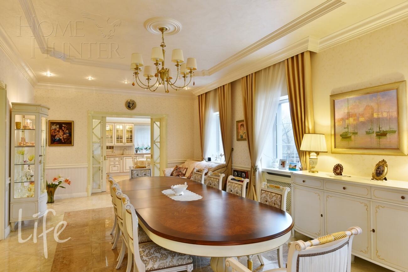 2-этажный коттедж 560 м² с отделкой