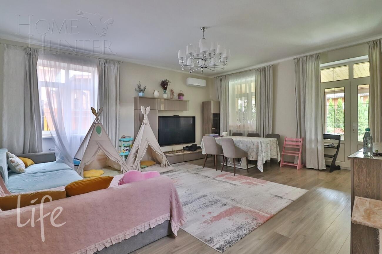 2-этажный коттедж 310 м² с отделкой