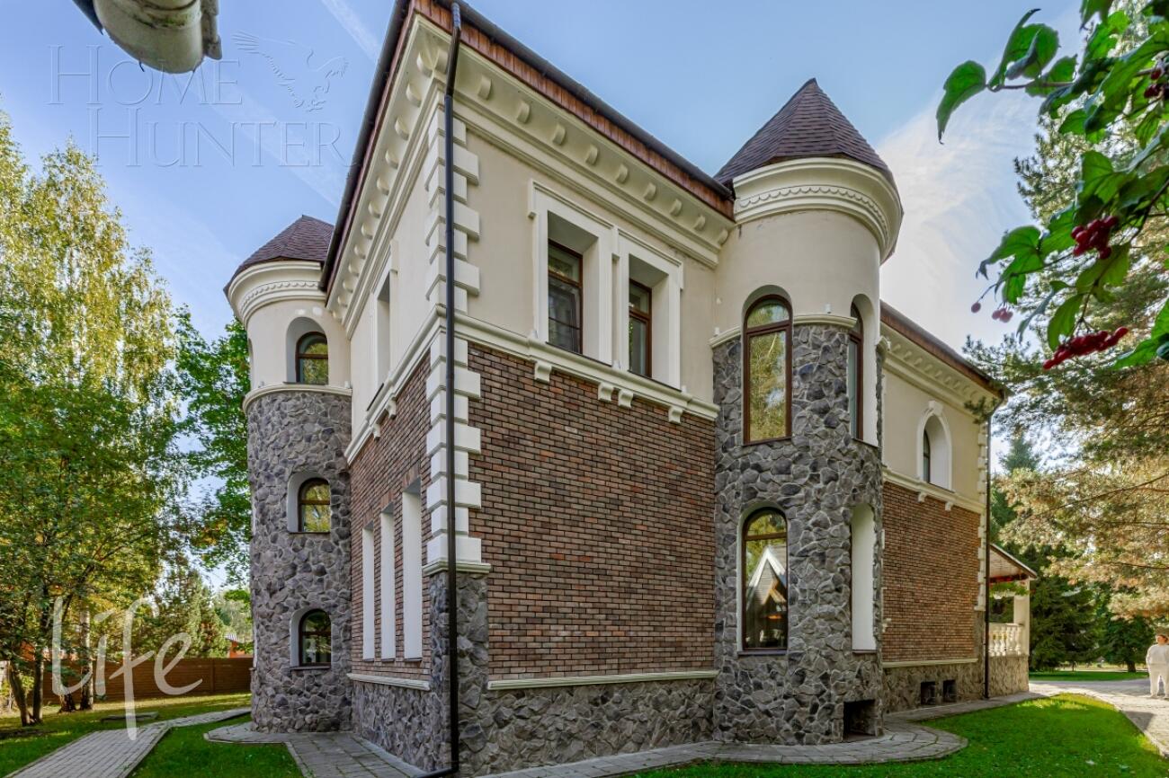 2-этажный коттедж 637 м² с отделкой