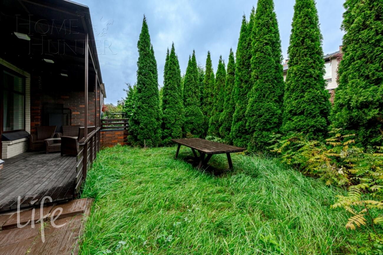 2-этажный таунхаус 220 м² с отделкой