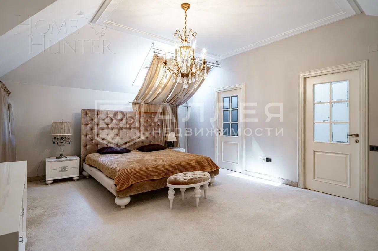 2-этажный коттедж 850 м² с отделкой