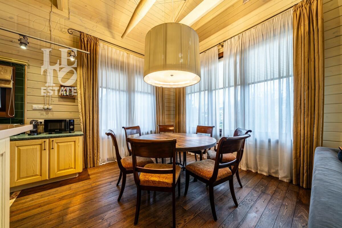 2-этажный коттедж 443 м² с отделкой