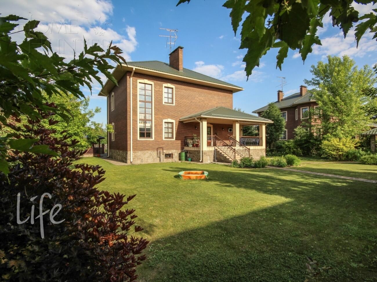 2-этажный коттедж 500 м² с отделкой