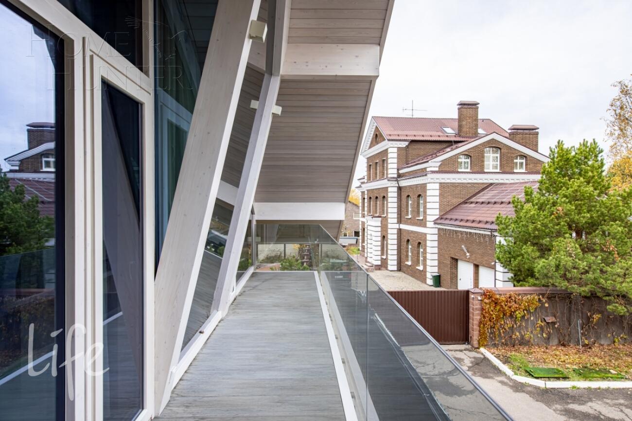 2-этажный коттедж 261 м² с отделкой