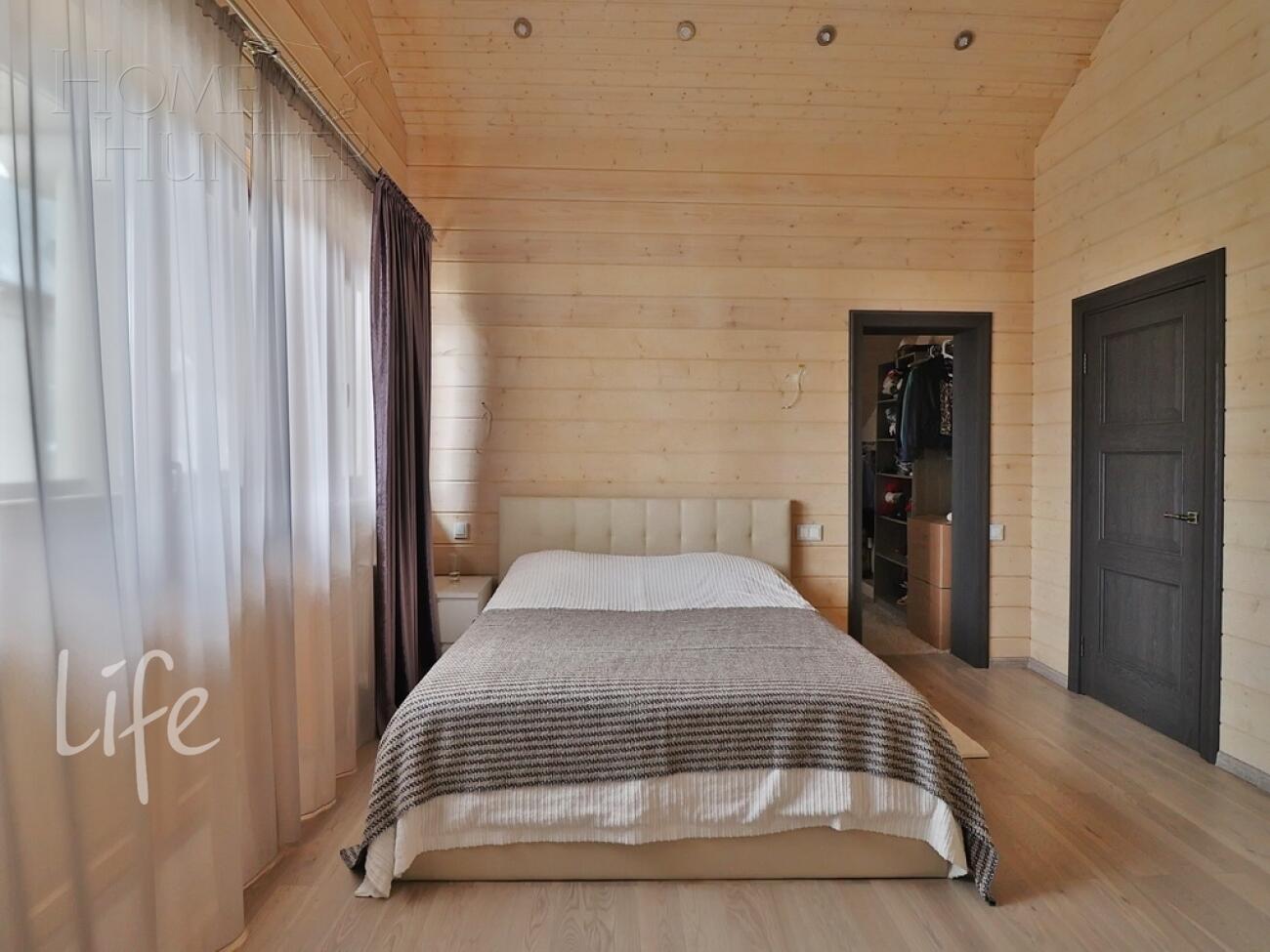 2-этажный коттедж 380 м² с отделкой