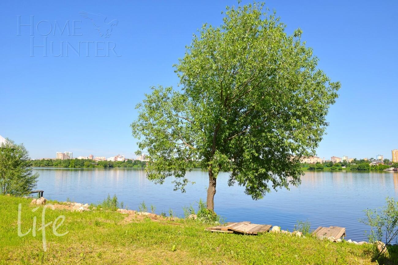 2-этажный коттедж 1 000 м² без отделки