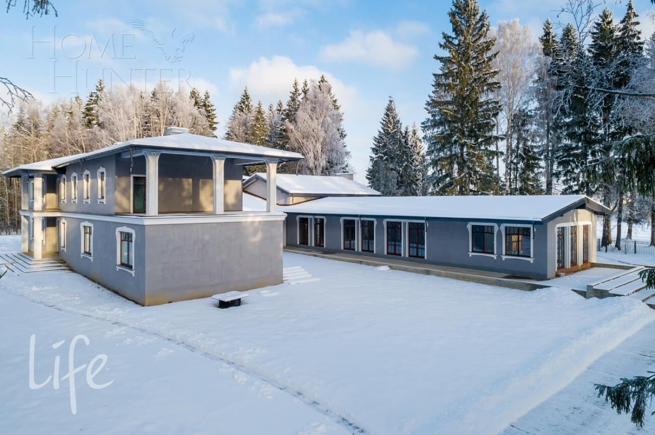 2-этажный коттедж 1 638 м² без отделки