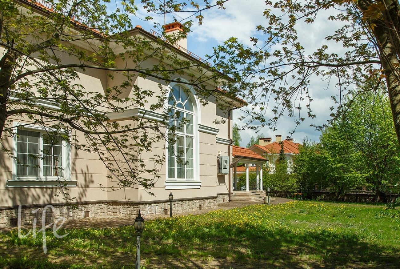 2-этажный коттедж 495 м² с отделкой