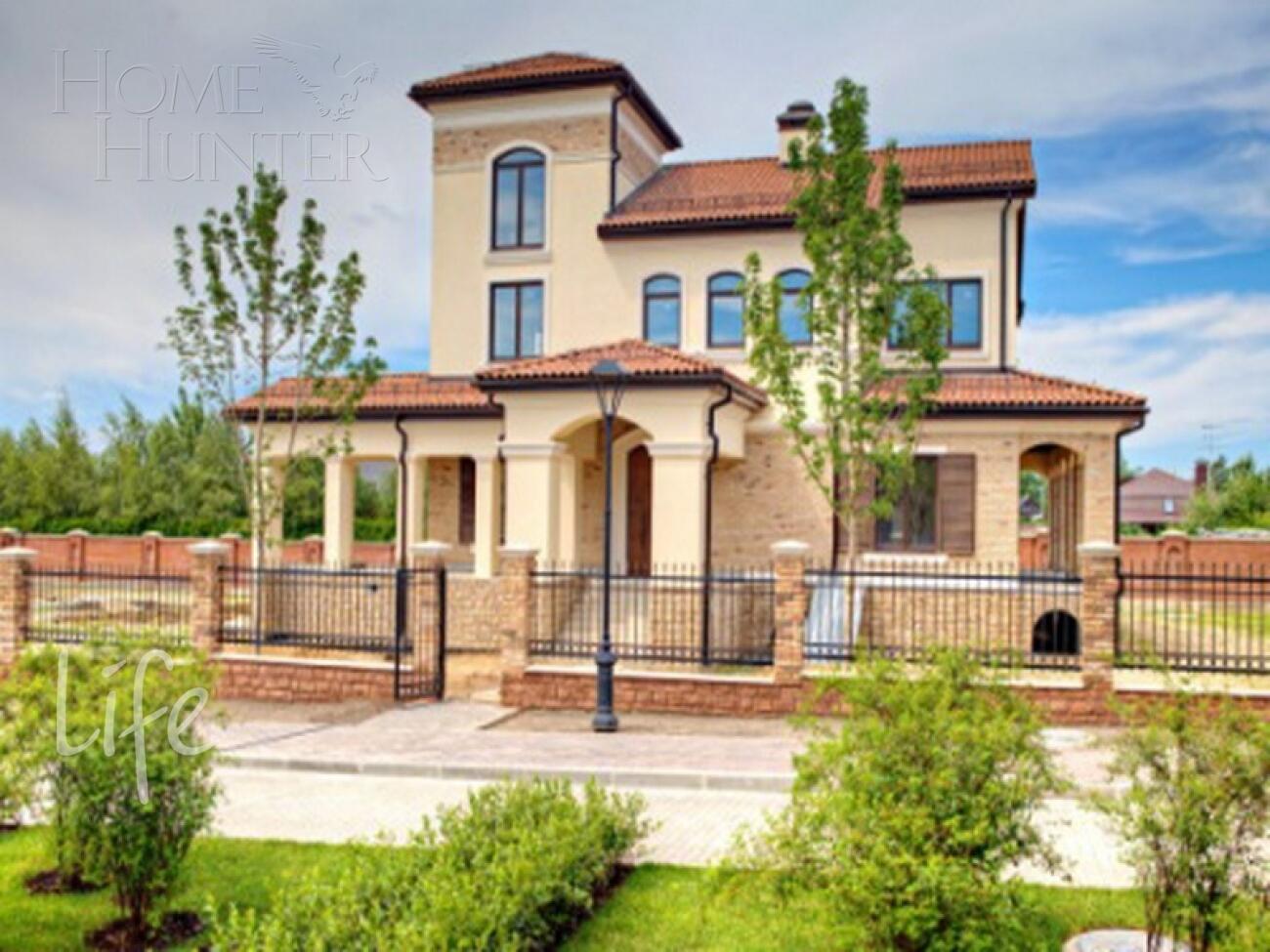 2-этажный коттедж 595 м² без отделки