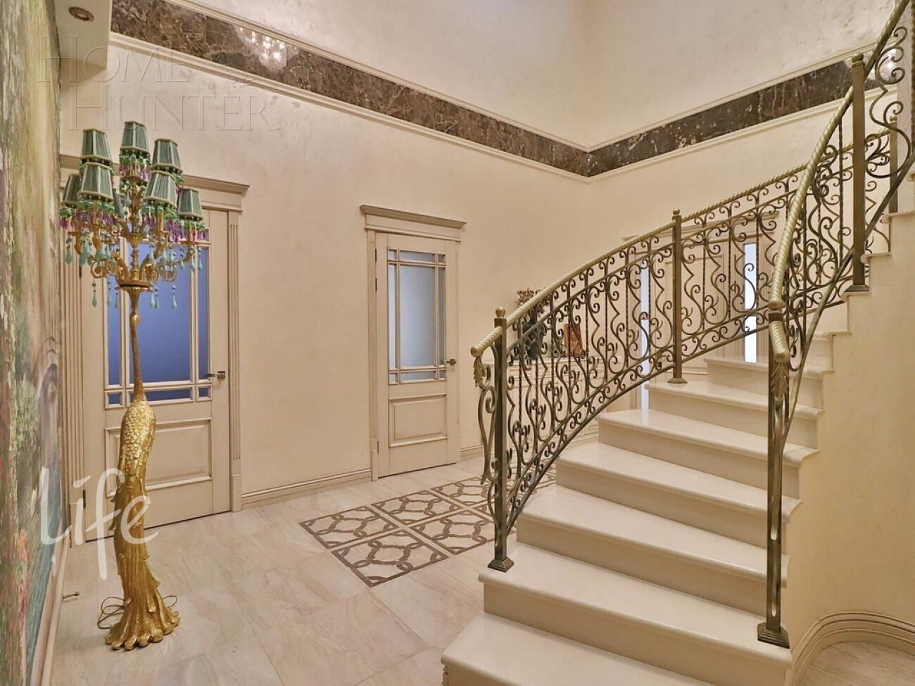 2-этажный коттедж 368 м² с отделкой