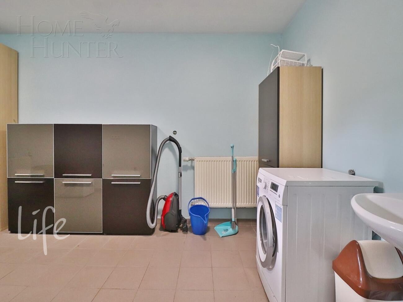 2-этажный коттедж 450 м² с отделкой