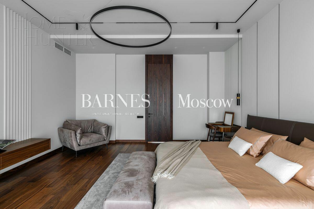 2-этажный коттедж 705 м² с отделкой