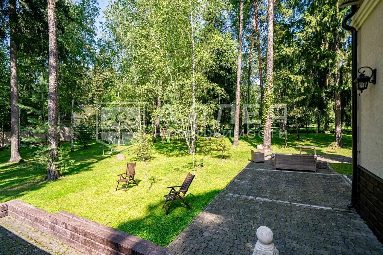 2-этажный коттедж 850 м² с отделкой