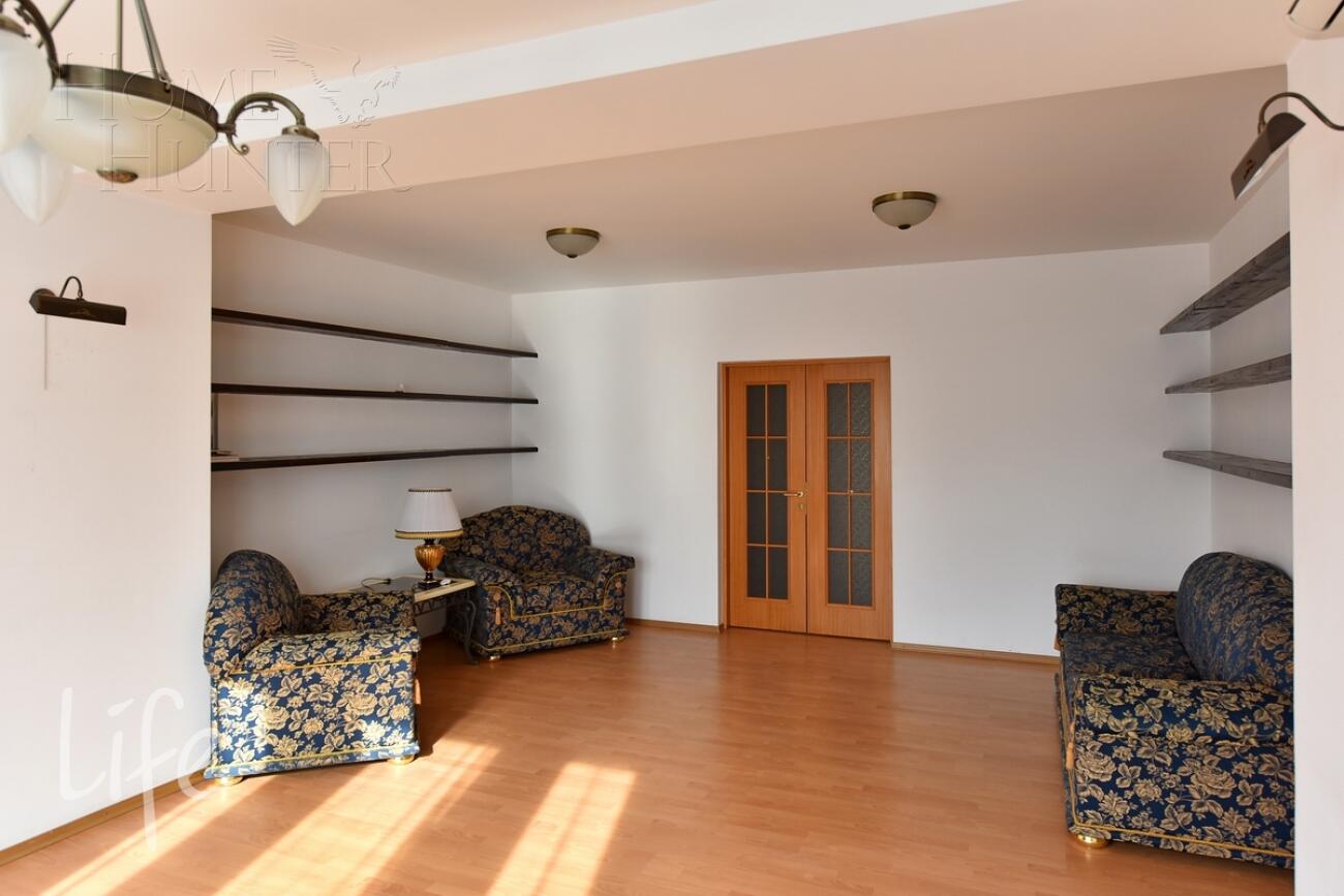 3-этажный коттедж 780 м² с отделкой