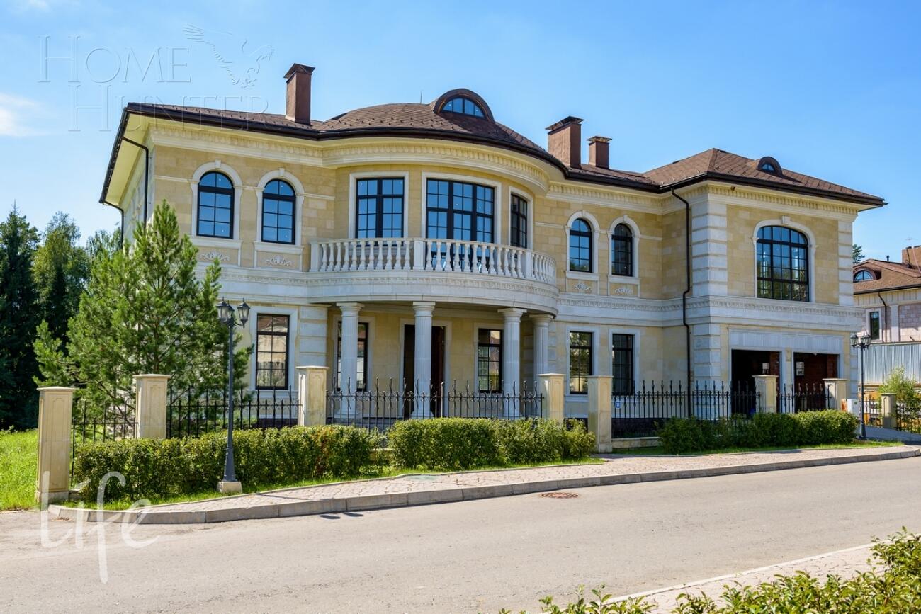 2-этажный коттедж 976 м² без отделки