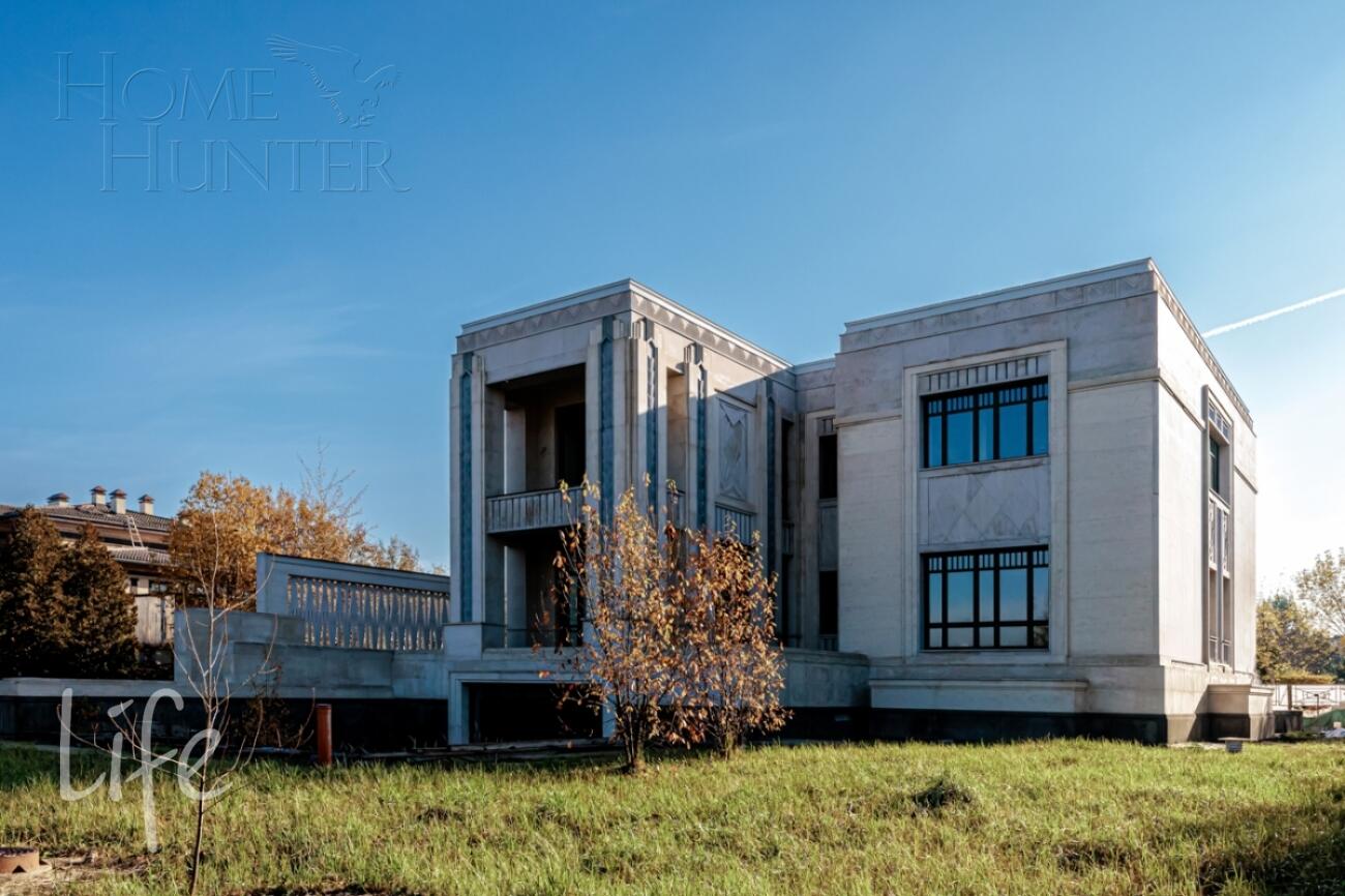 2-этажный коттедж 1 244 м² с отделкой