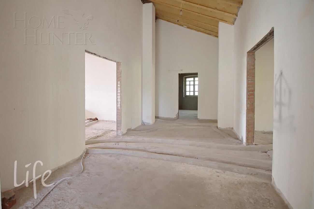 2-этажный коттедж 900 м² без отделки