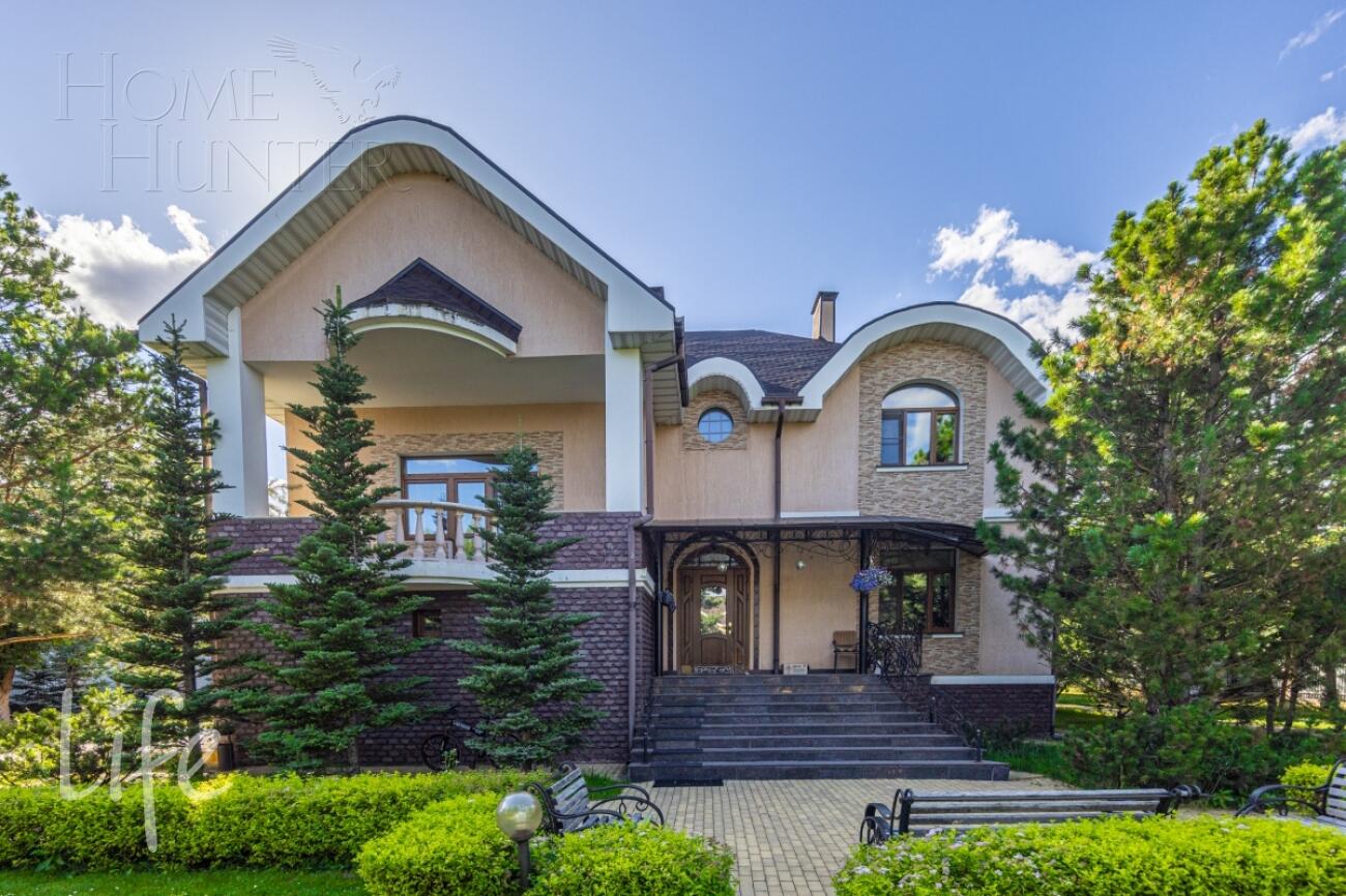 2-этажный коттедж 730 м² с отделкой