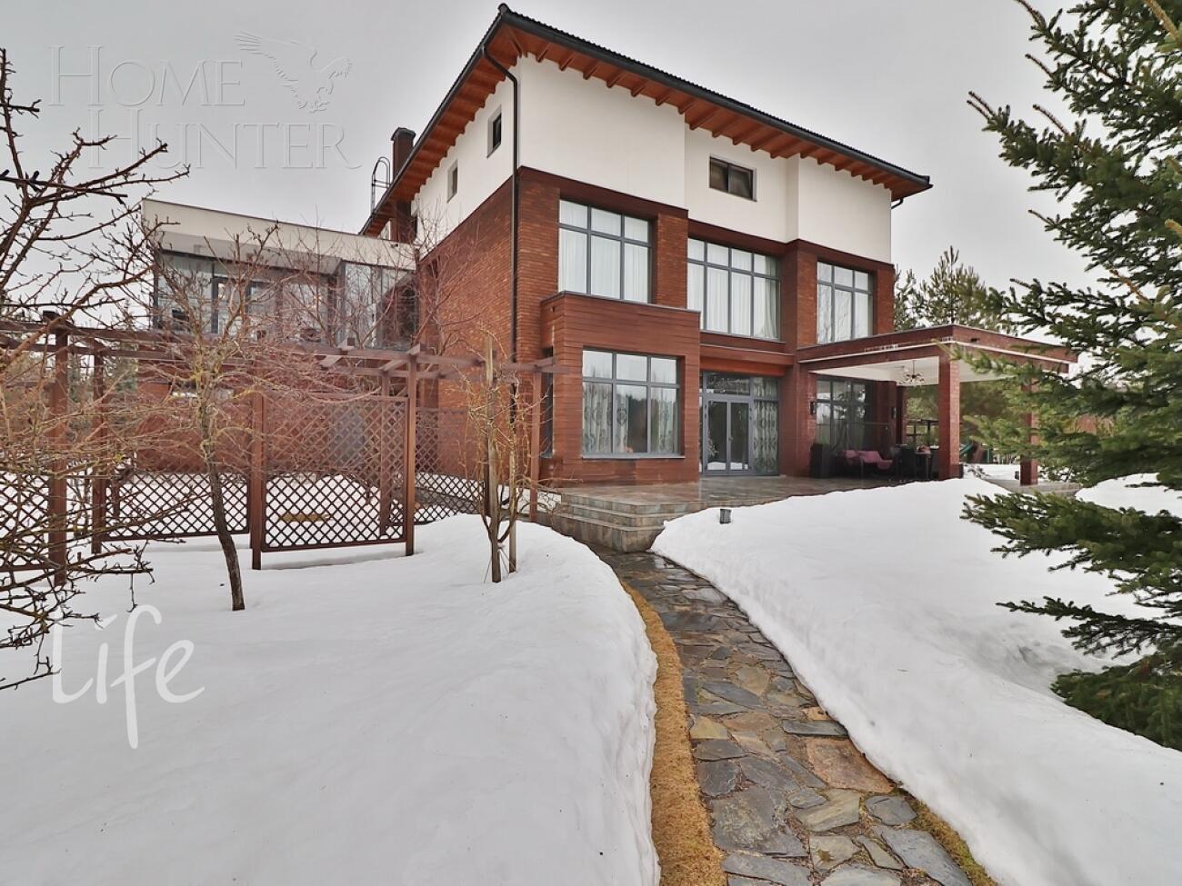 КОТТЕДЖ 900 м² с отделкой