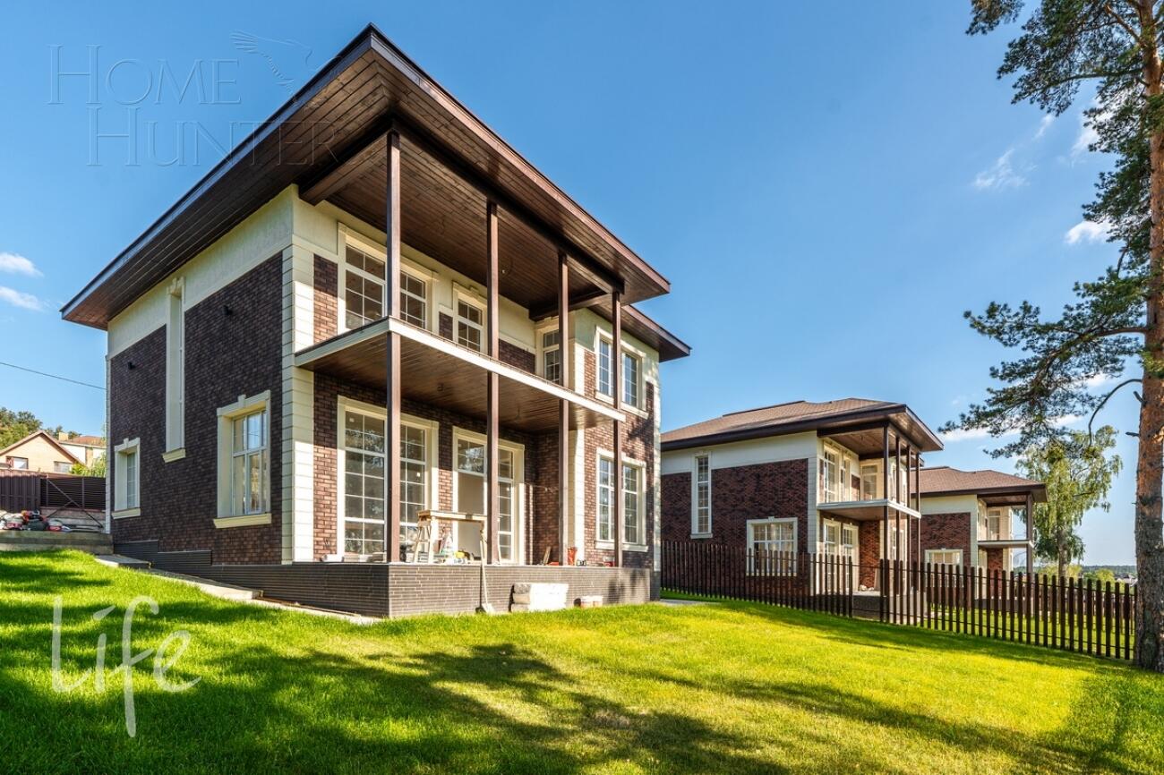 2-этажный коттедж 240 м² с отделкой