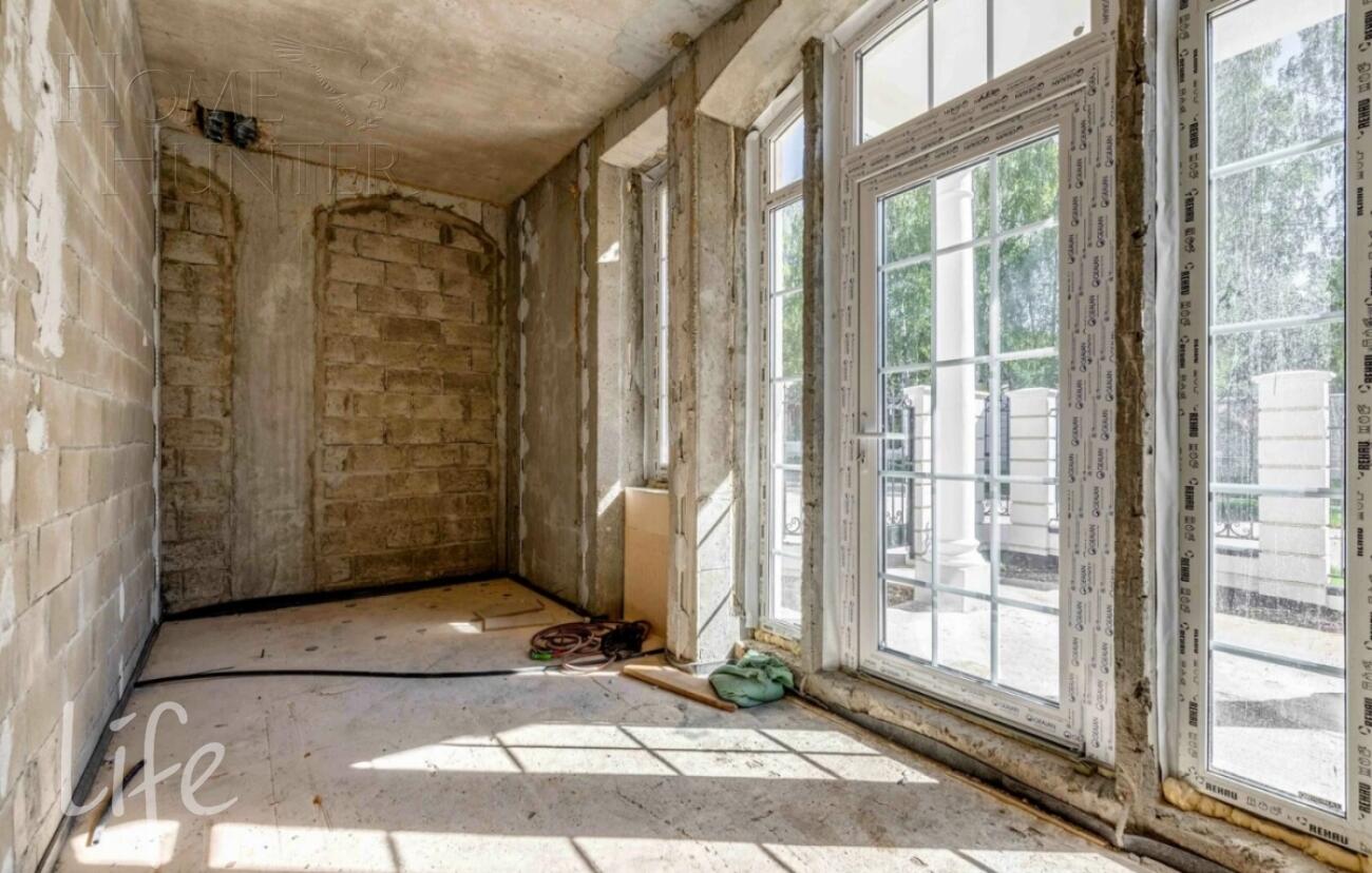 2-этажный коттедж 240 м² без отделки