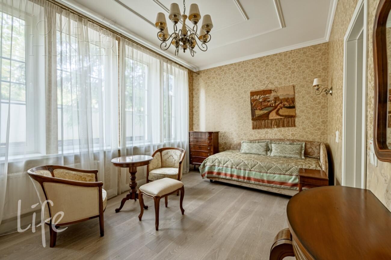 2-этажный коттедж 688 м² с отделкой