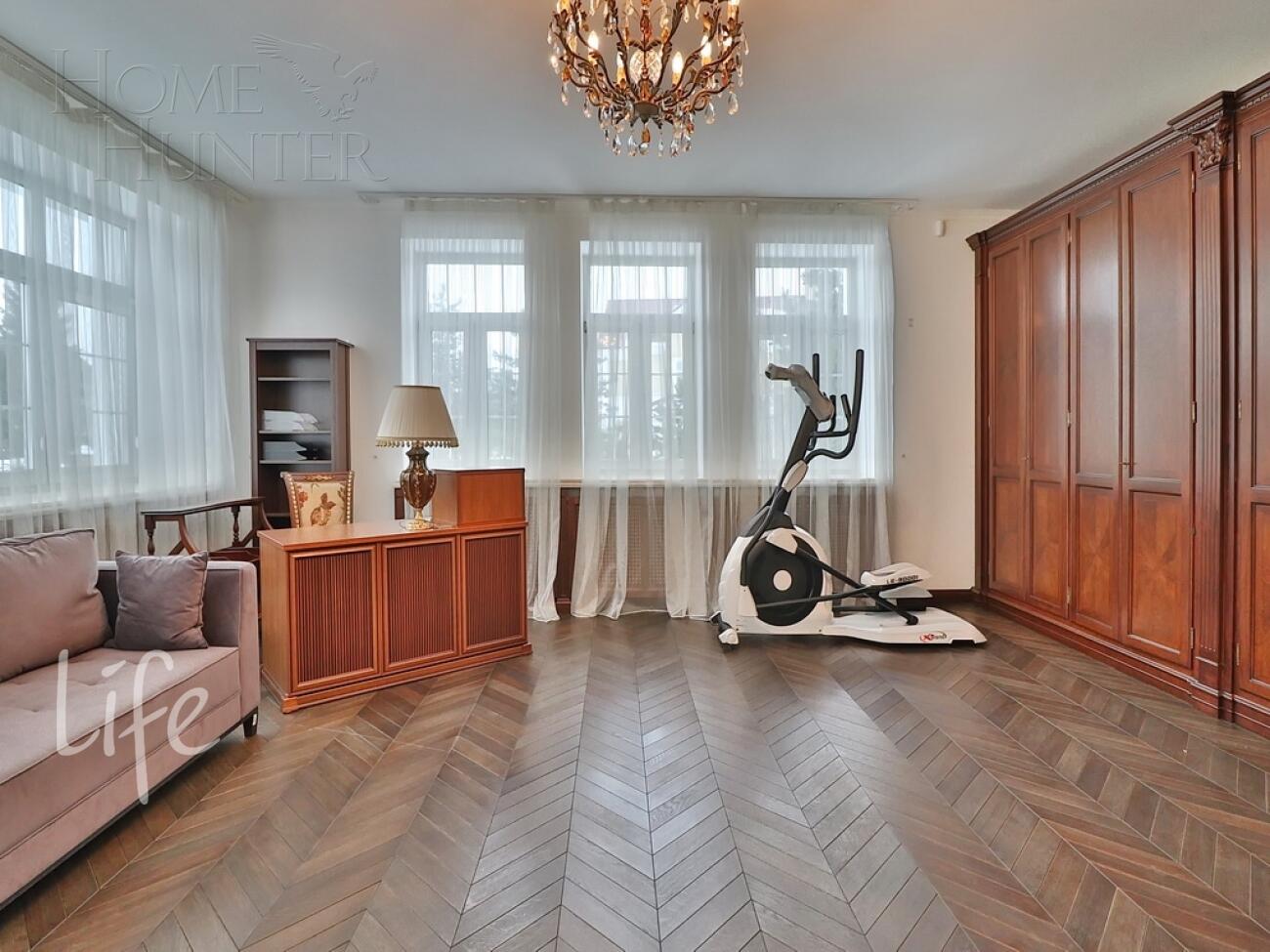 2-этажный коттедж 817 м² с отделкой