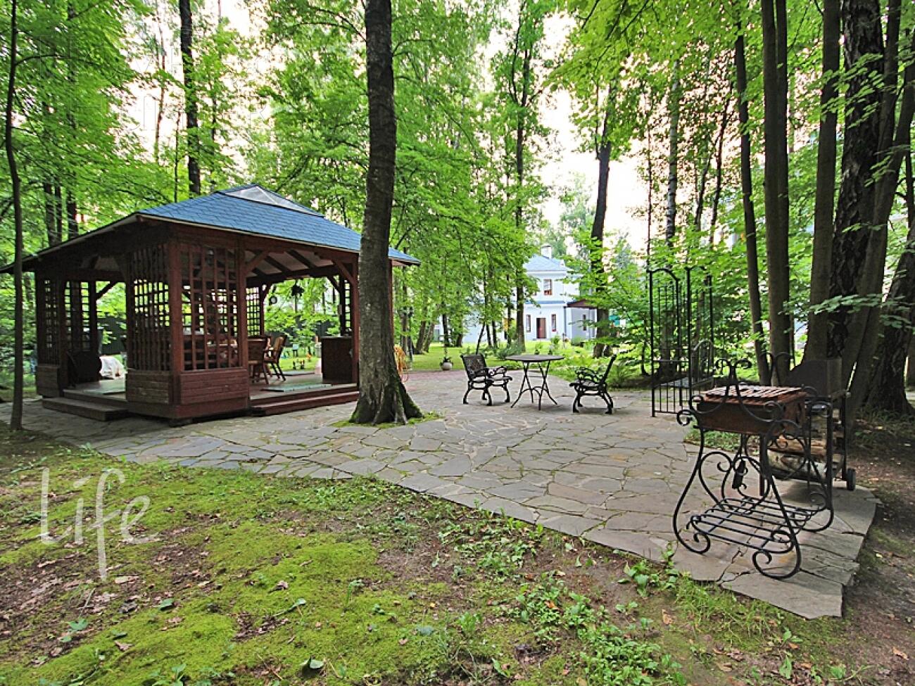 2-этажный коттедж 530 м² с отделкой