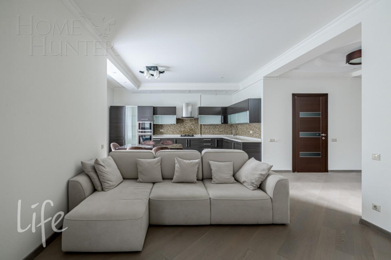 2-этажный таунхаус 220 м² с отделкой