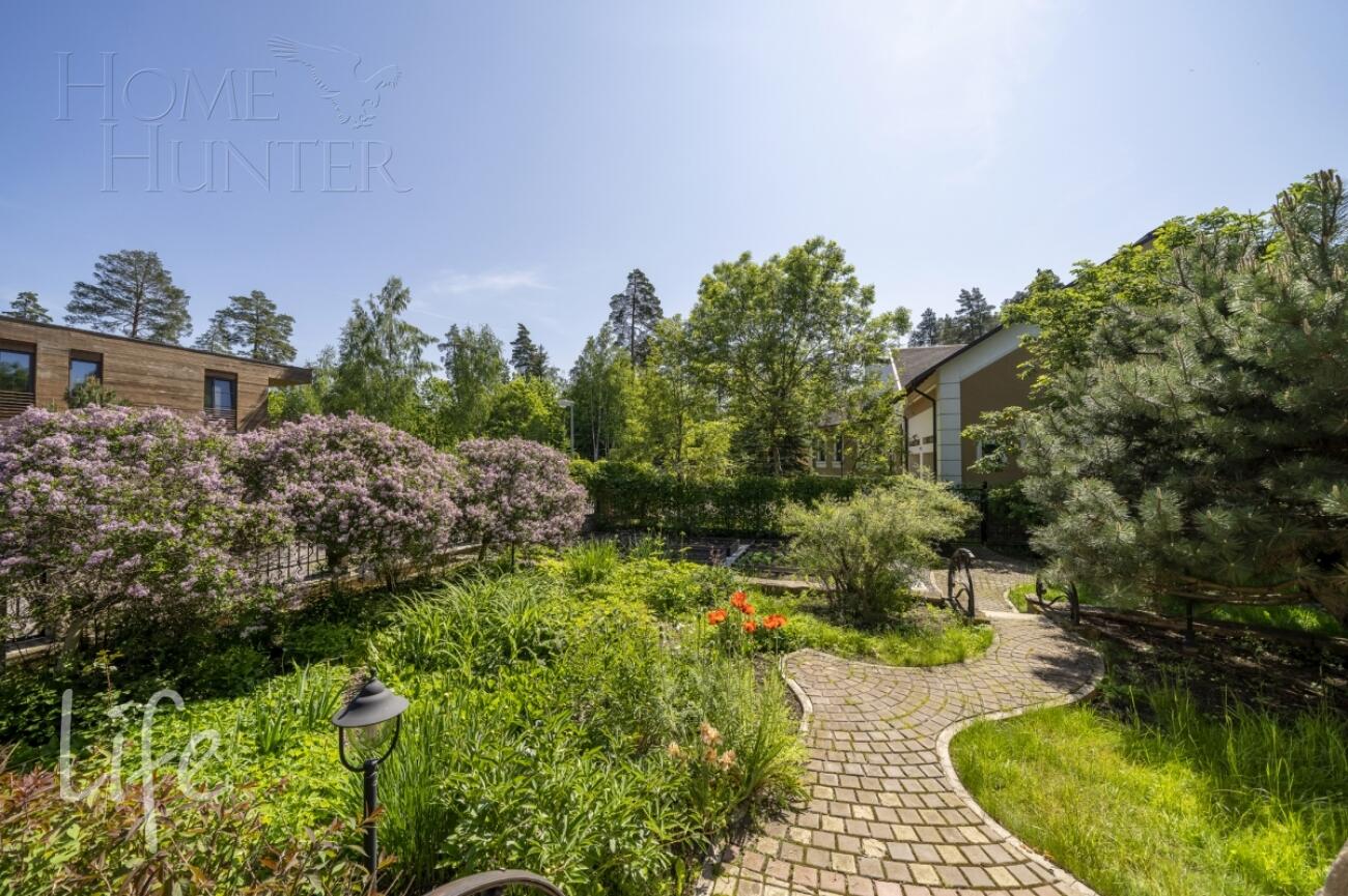 2-этажный коттедж 880 м² с отделкой