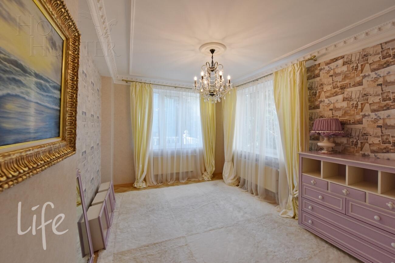 2-этажный таунхаус 385 м² с отделкой