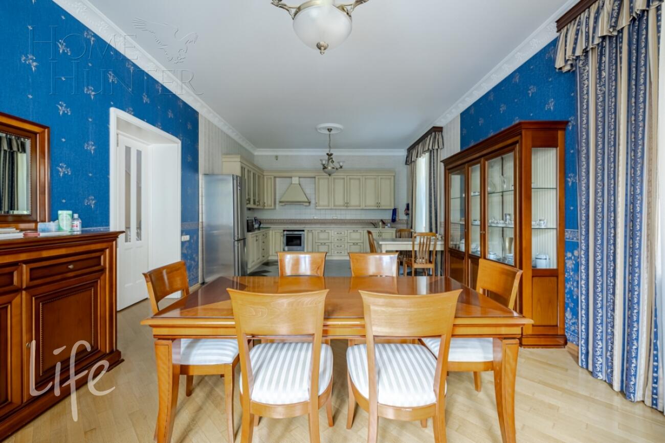 2-этажный коттедж 392 м² с отделкой