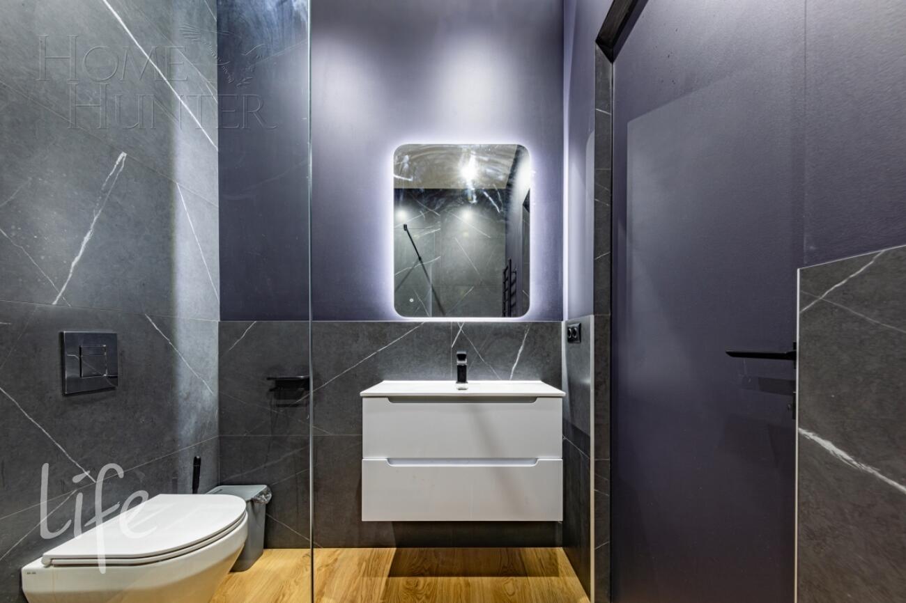 2-этажный коттедж 260 м² с отделкой