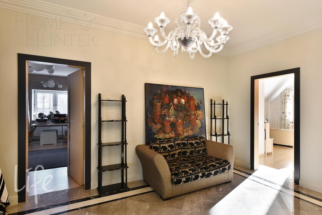 2-этажный коттедж 600 м² с отделкой