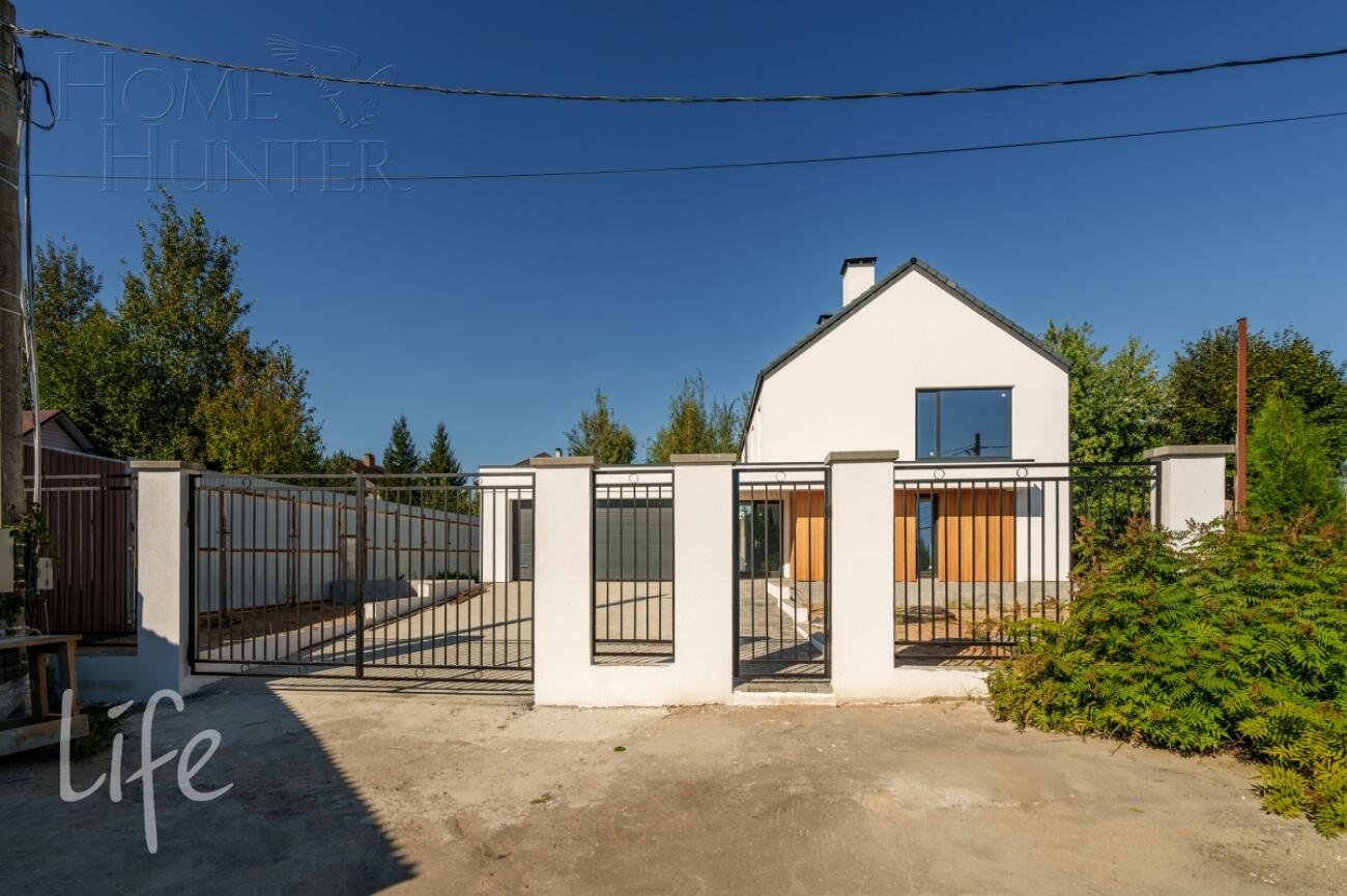 2-этажный коттедж 350 м² без отделки