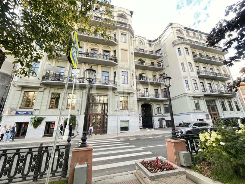 5-КОМН. КВАРТИРА С ОТДЕЛКОЙ 147.2 М² НА 4 ЭТАЖЕ