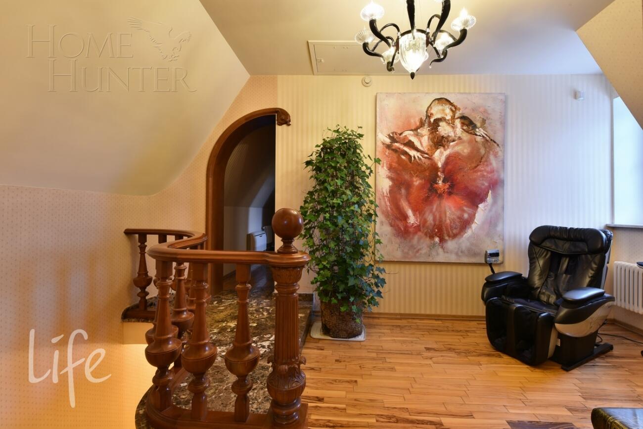 2-этажный коттедж 490 м² с отделкой