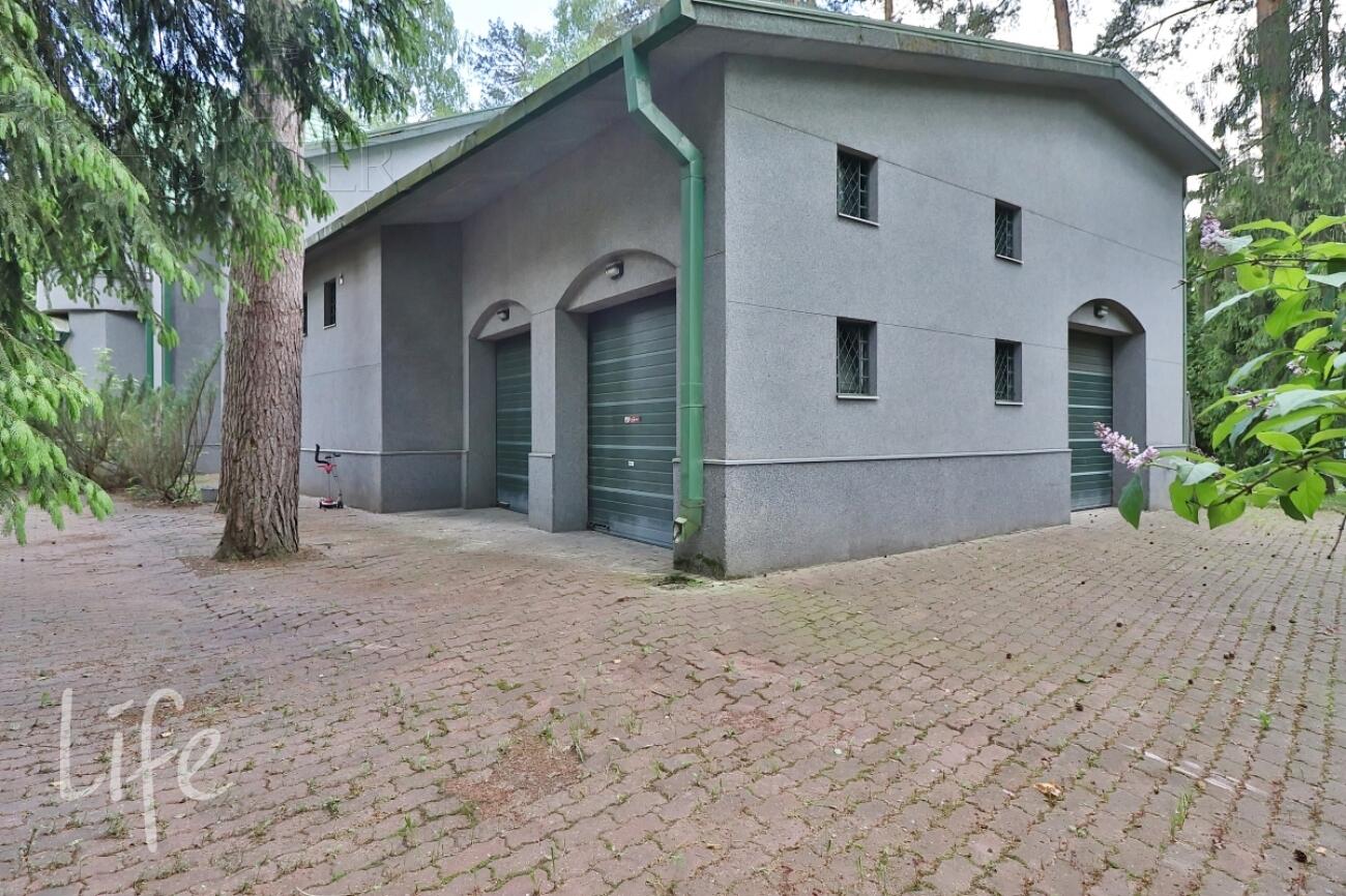 2-этажный коттедж 653 м² с отделкой