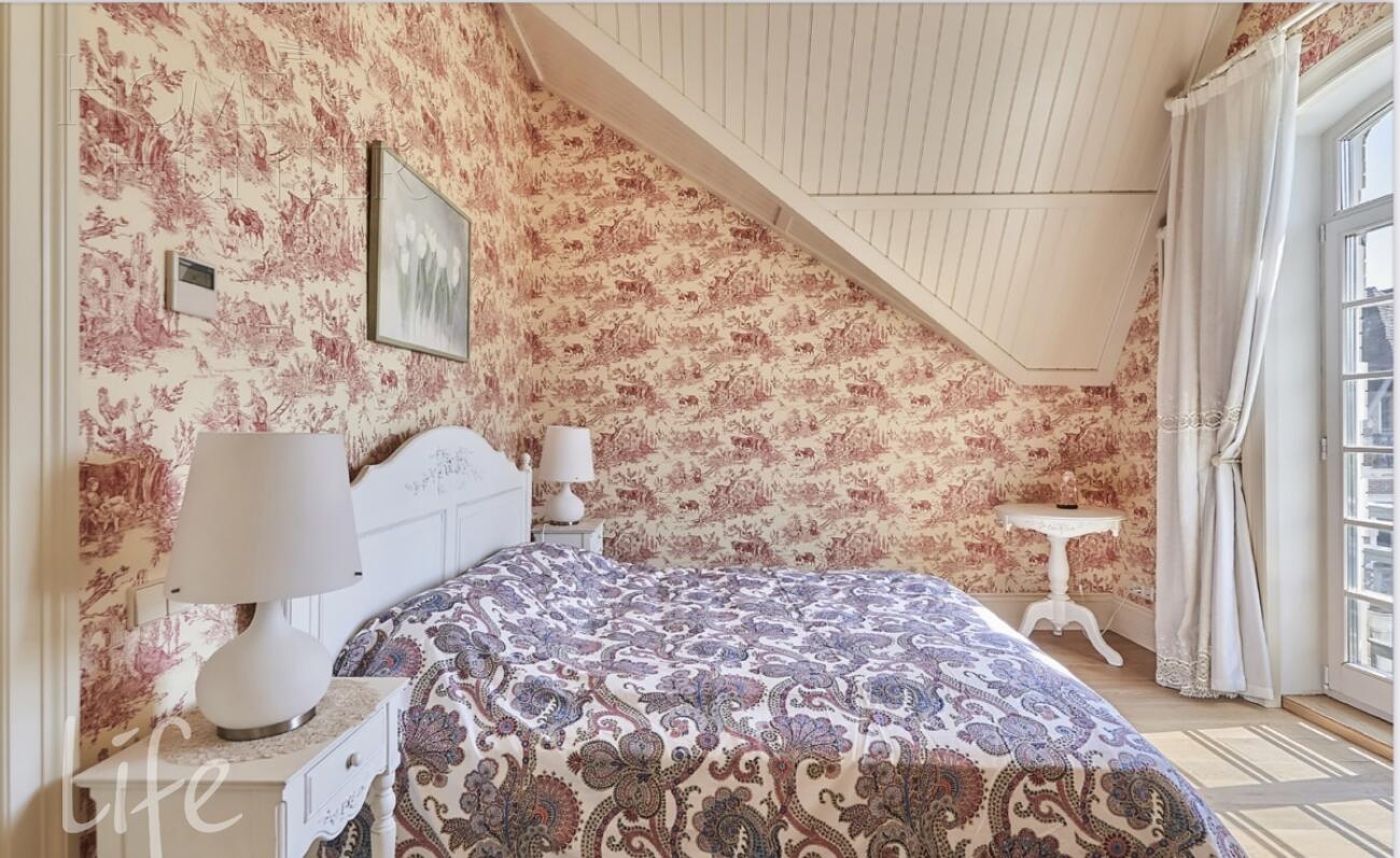 2-этажный таунхаус 233 м² с отделкой