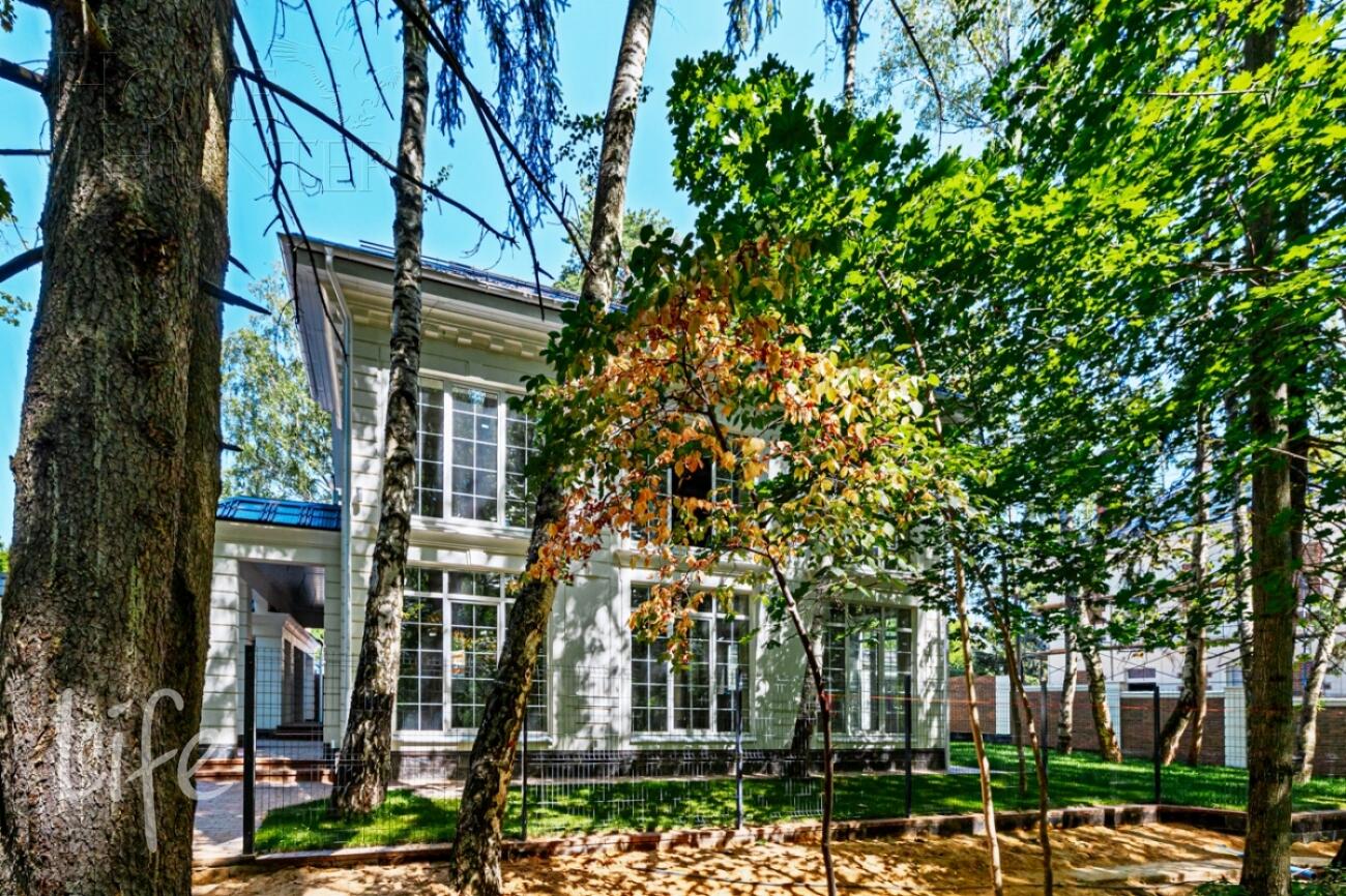 2-этажный коттедж 280 м² без отделки