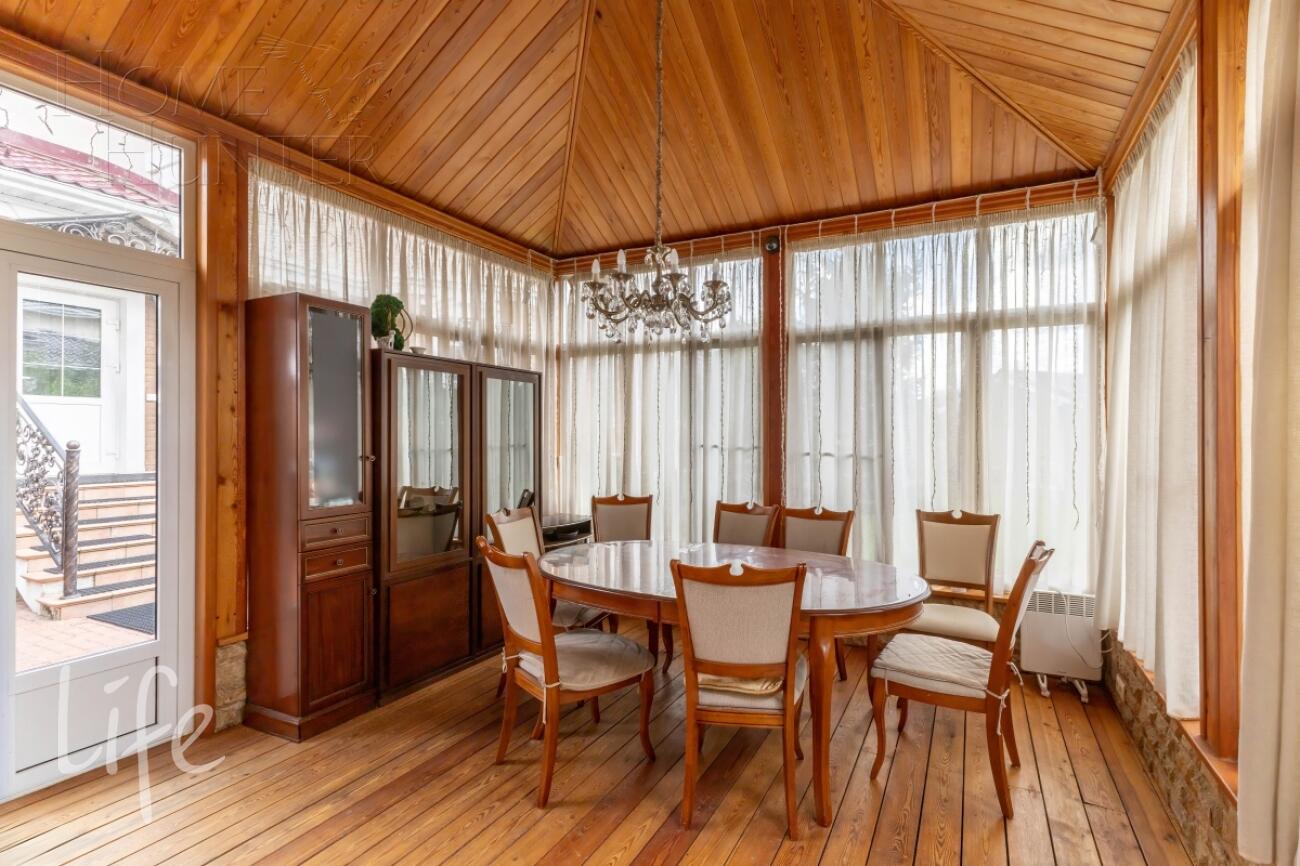 2-этажный коттедж 498 м² с отделкой