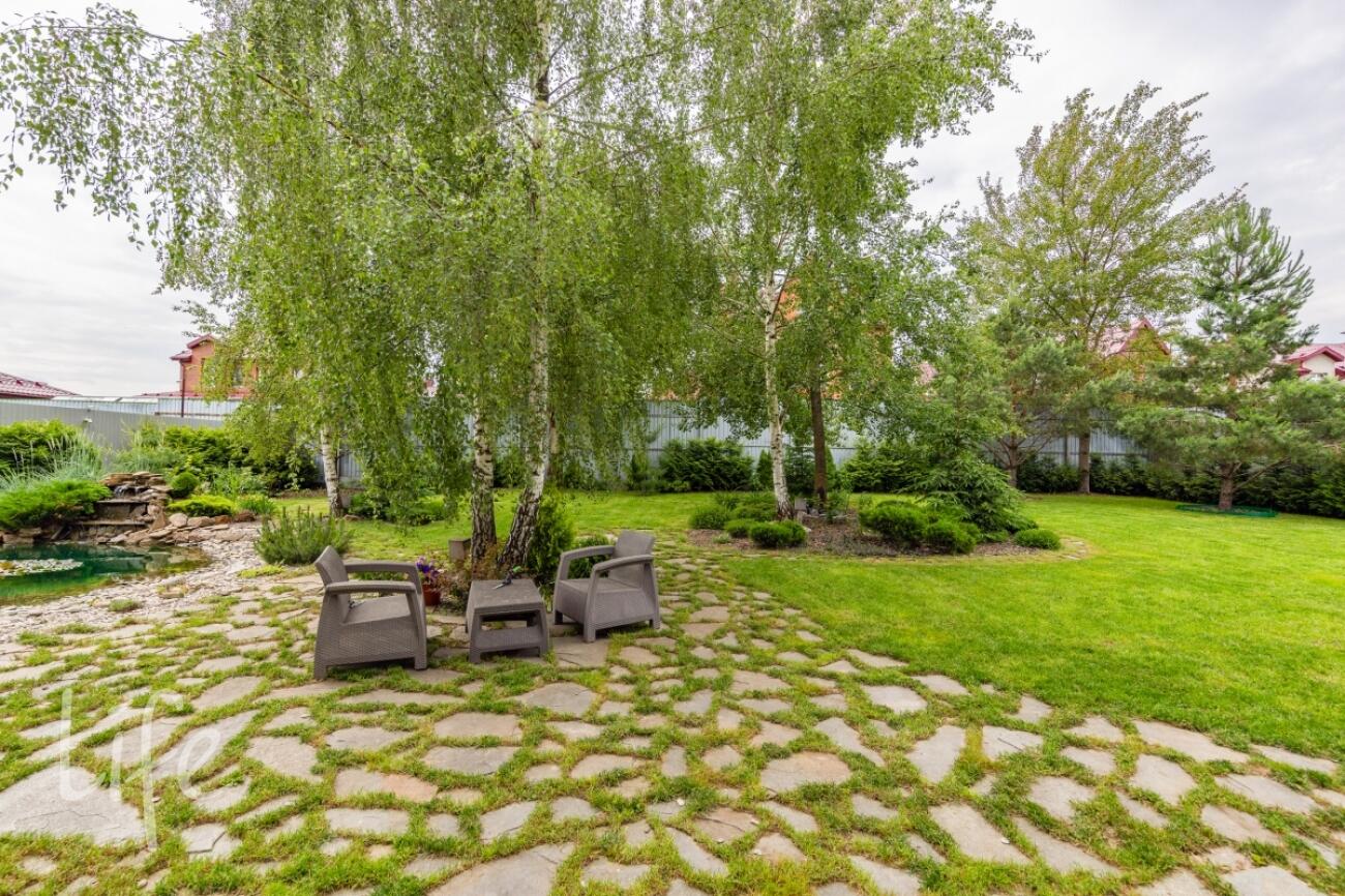 2-этажный коттедж 820 м² с отделкой