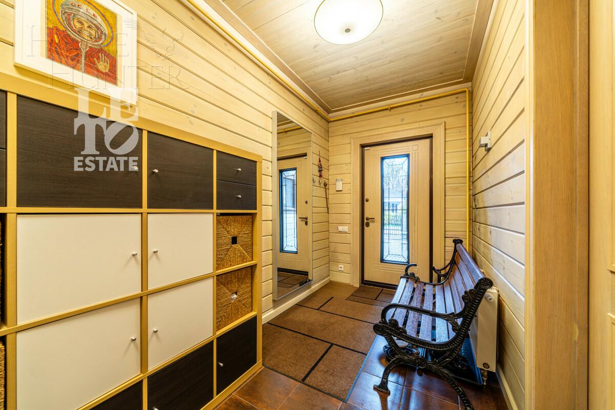 2-этажный коттедж 443 м² с отделкой