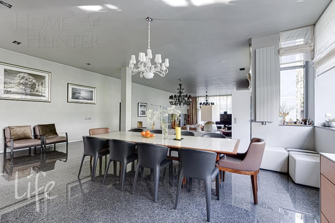 2-этажный коттедж 850 м² с отделкой