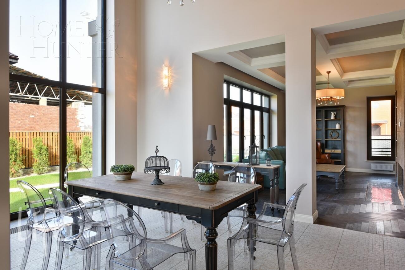 2-этажный коттедж 350 м² с отделкой