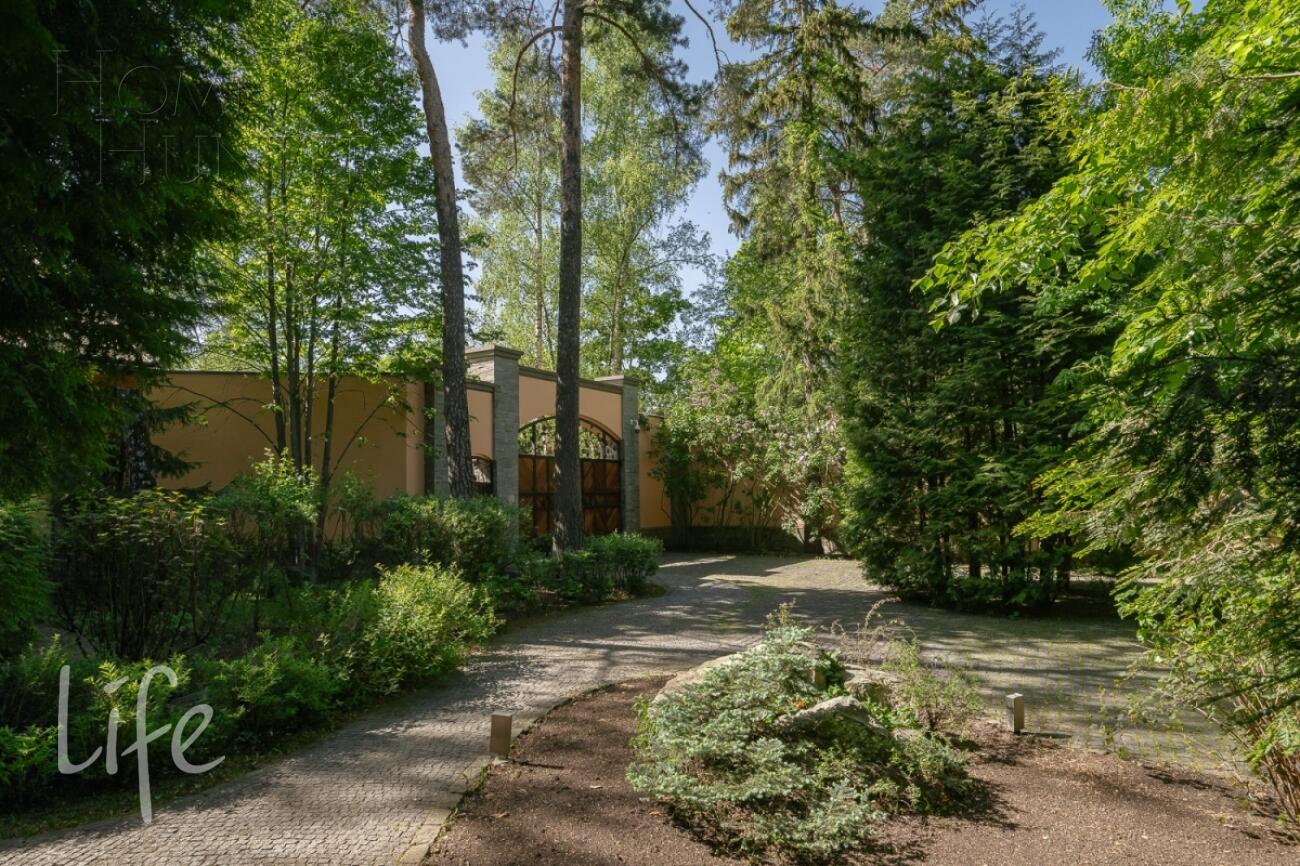 2-этажный коттедж 847 м² с отделкой