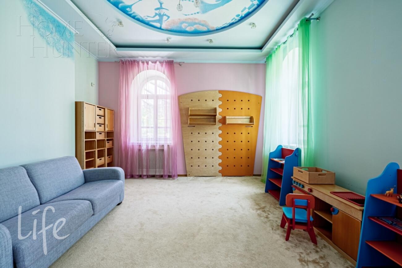 2-этажный коттедж 700 м² с отделкой