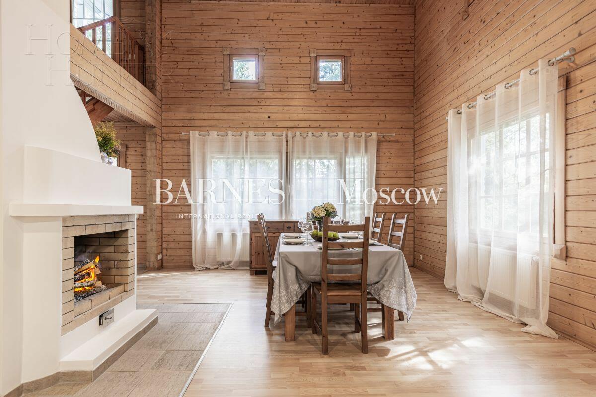 2-этажный коттедж 267 м² с отделкой